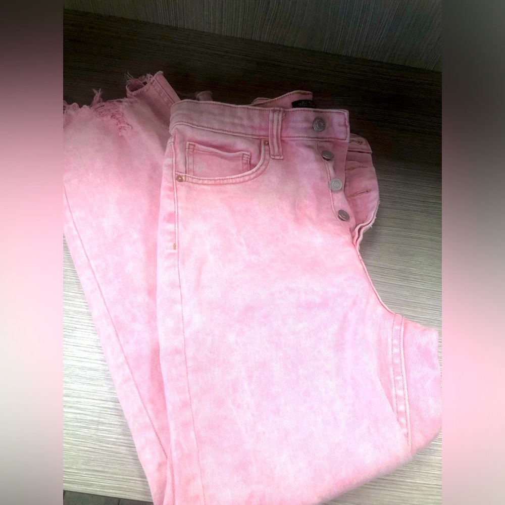 Stonewashed Pink Button fly Women's Jeans